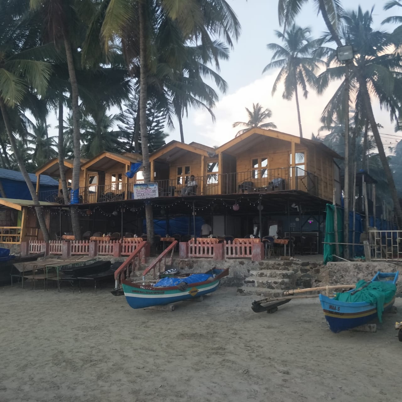 janisha sea Beach cottage - Tap to explore photos