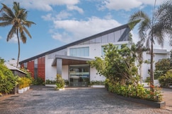 Surendra Trident Hotel, Thiruvananthapuram