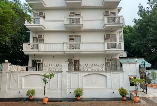 First Choice Guest House