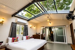 Treehouse Cozy Nature Retreat by Vivasa Villas, Nashik
