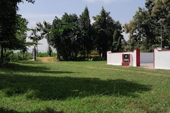 Chaitanya farms, Hampi