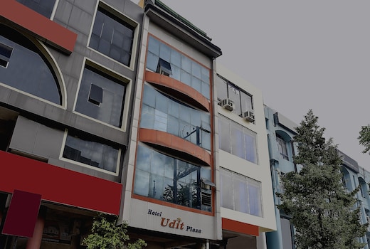 Collection O Udit Plaza