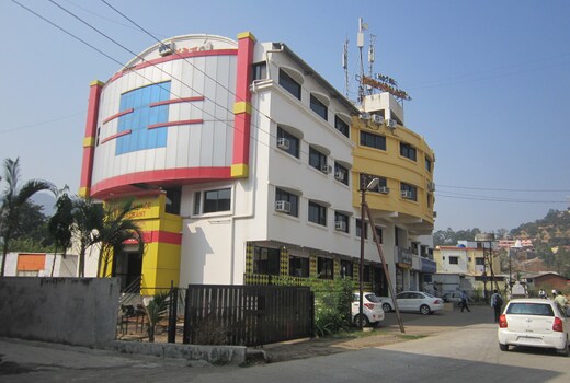 Hotel  Dhruv Palace