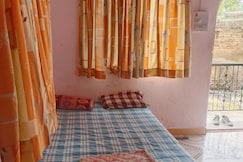 Radhesham bhakt niwas, Indi