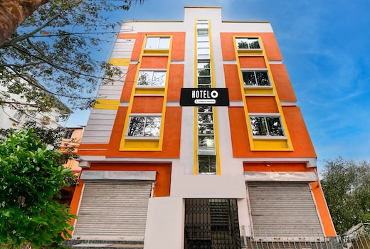Super Hotel O Hiland Park Formerly Ayush Villa