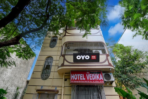 Hotel O Vedika