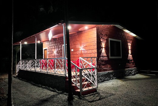 Ruby Stone Cottage with AC Rooms in Alibaug