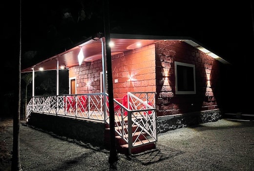 Ruby Stone Cottage with AC Rooms in Alibaug