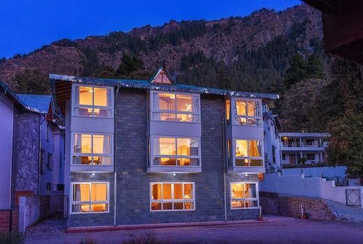 The Bungalows Pine wood Nainital By Leisure Hotels