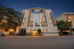 FabHotel Pushpa Grand, Hyderabad