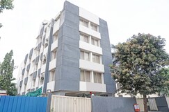 Treebo Diamond Residency - DDPK Inn, Pune