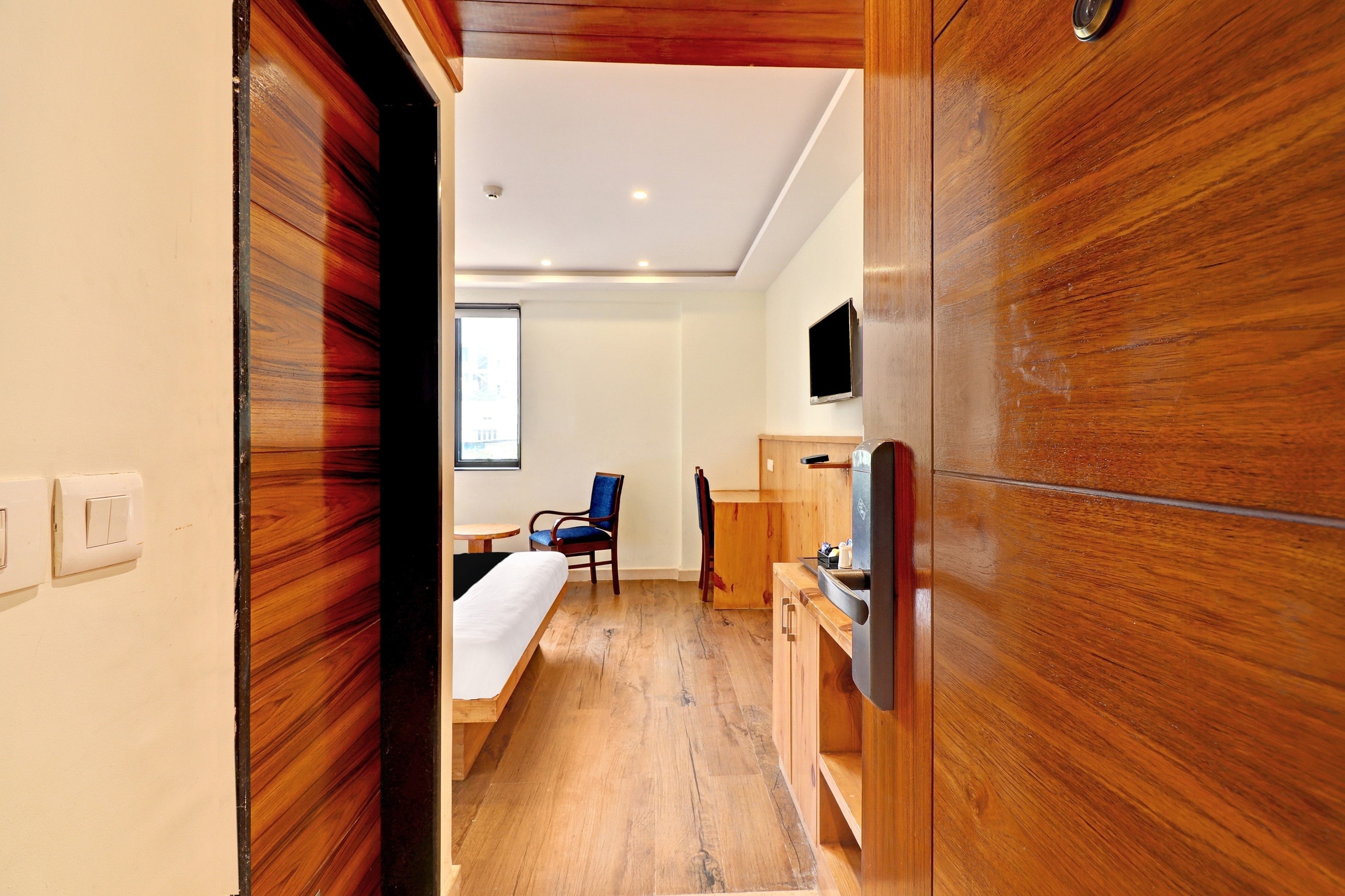 Townhouse HSR Bangalore Formerly Hotel La Prosperite - Tap to explore photos