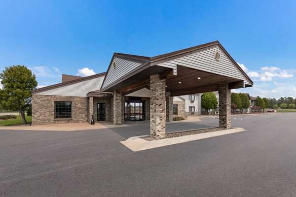 Best Western Derby Inn - Tap to explore photos
