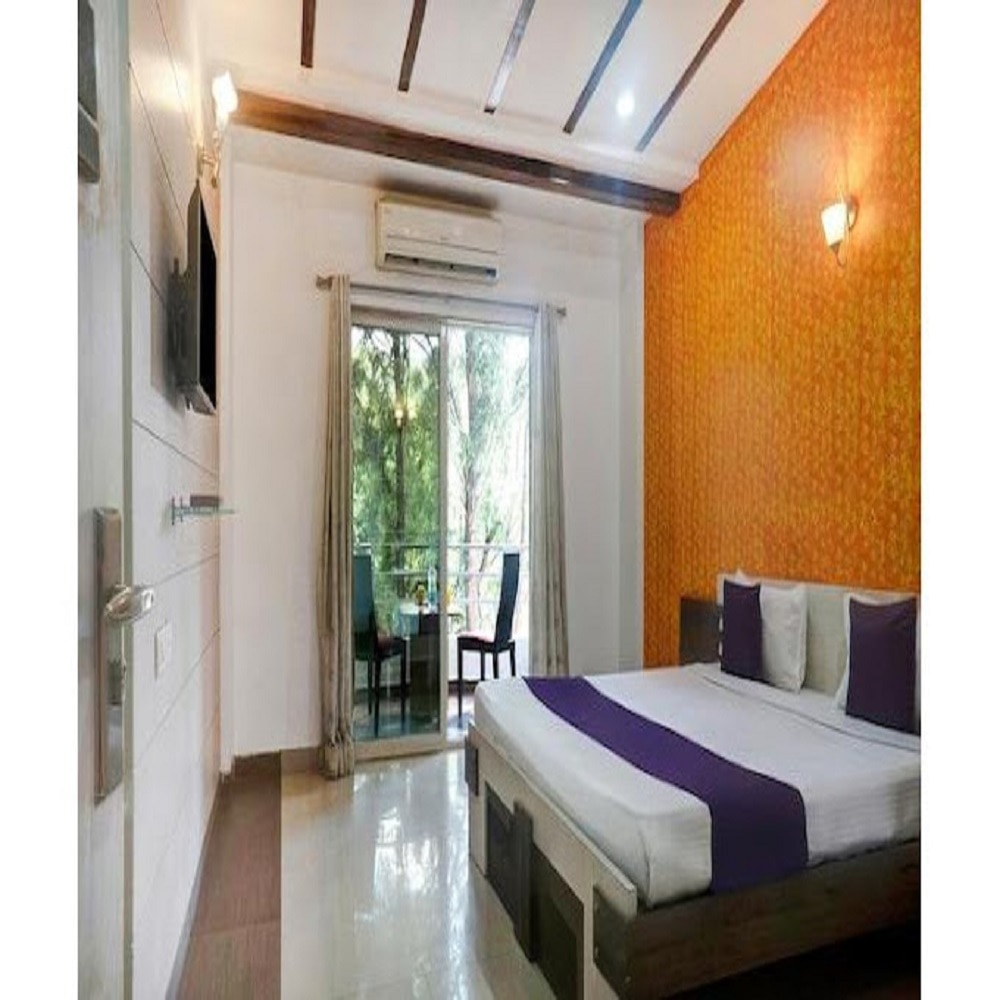Executive Room with Balcony 1