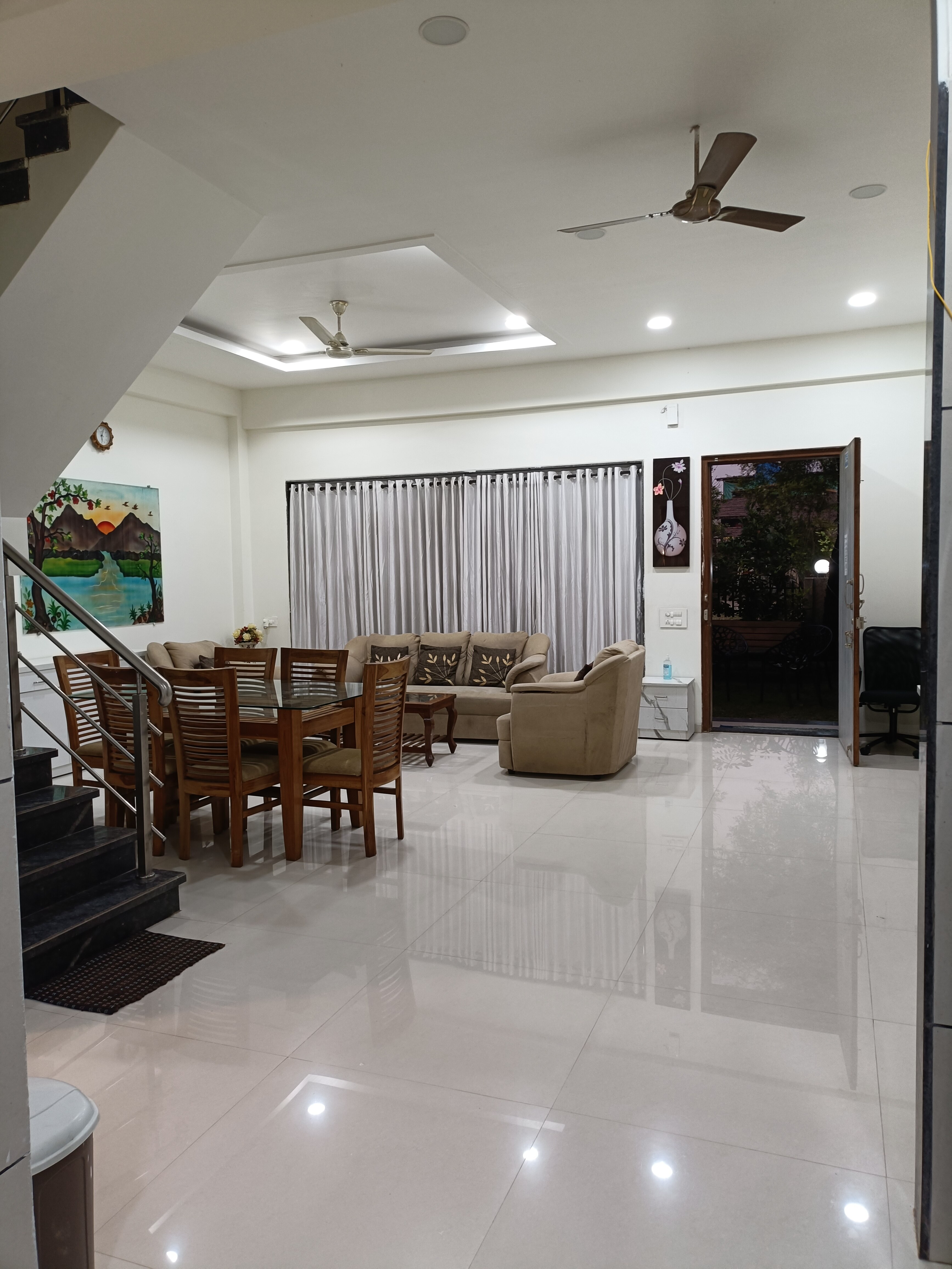 ROMA'S VILLA WAKSAI LONAVLA - Tap to explore photos