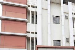 HGC COMFORT ROOMS, Akola