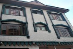 AL AMIN HOMESTAY, Srinagar