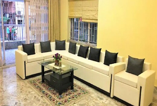 Nice Lavish Apartment in the Heart of South Kolkata