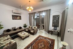 The Royal Homestay Luxury Stay in Udaipur, Udaipur