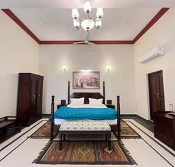 Queen Room with Balcony