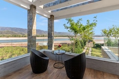 Vista Divine by VEO - Part of StayVista, Rishikesh