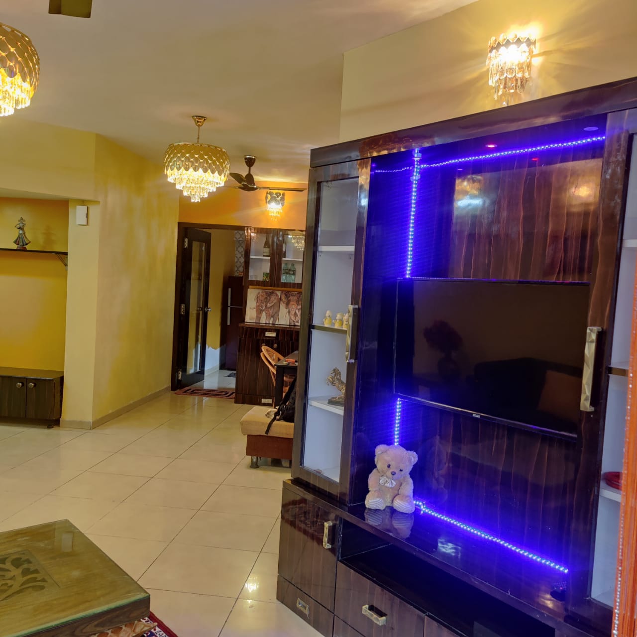 Private room in a 2 bhk fully furnished - Tap to explore photos