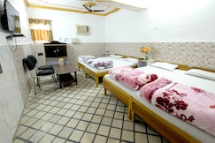 Hotel Golden Palace, Prayagraj