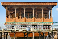 De Laila Houseboat by Sterling Holidays, Srinagar