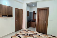 Royal Inn Homestay, Noida