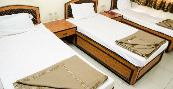 Hotel Meghdoot 3