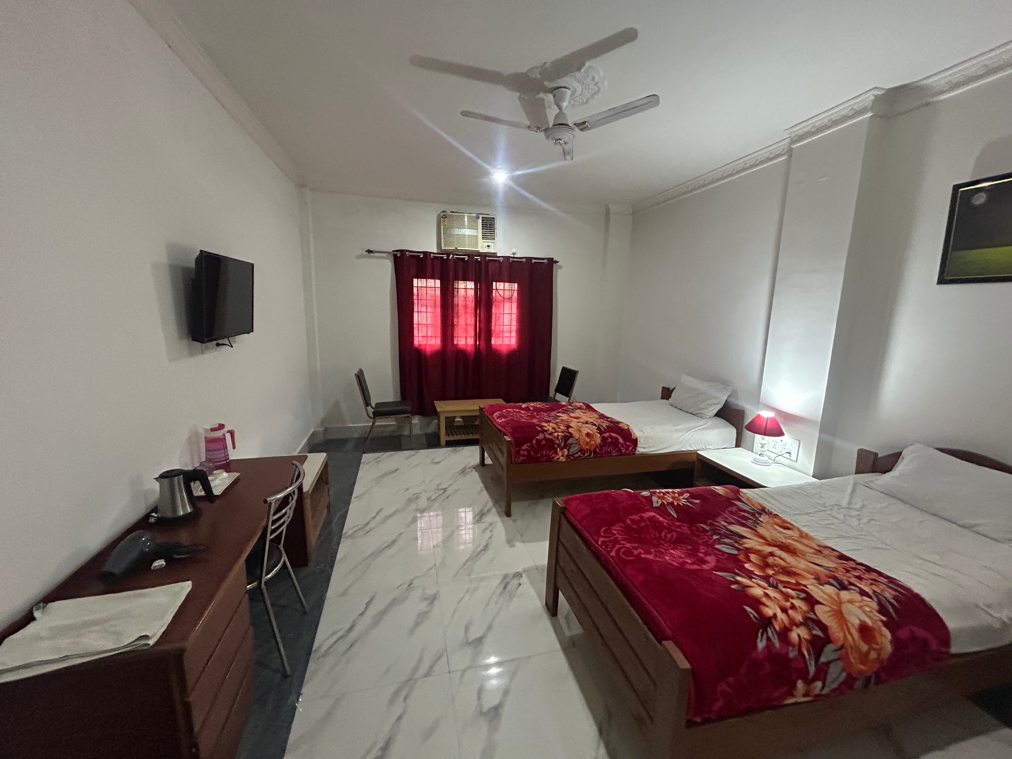 Hotel Bodhgaya Inn - Tap to explore photos
