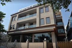 Sandstone Inn , Lucknow