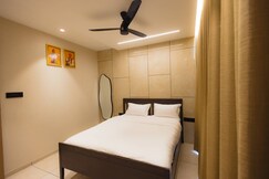 Nirrtul Crystal 1 BHK Apartment Cozy Quite, Surat