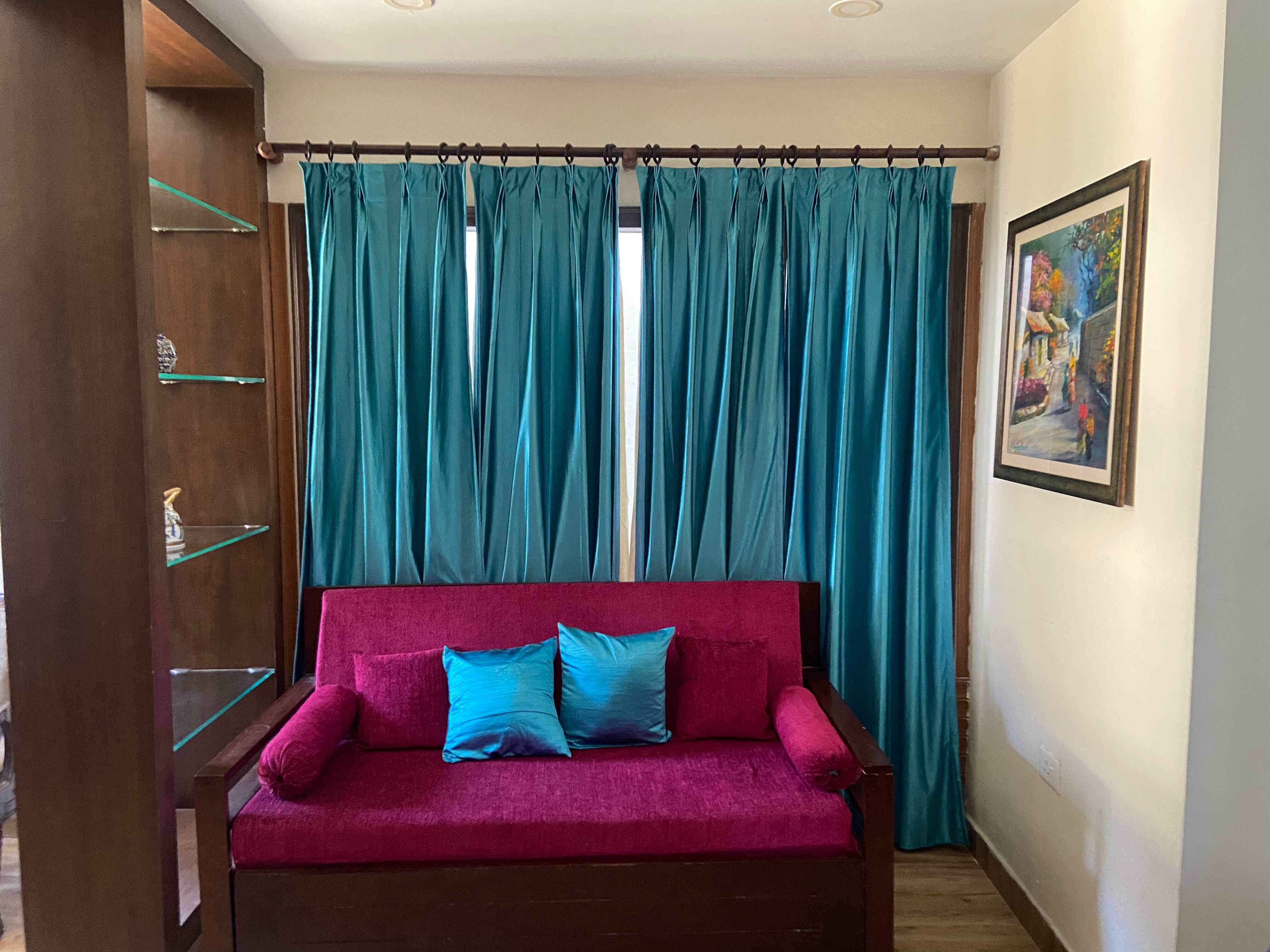 Aurora - 4BHK villa with fireplace and terrace - Tap to explore photos