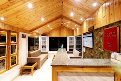 Spring Wood Hotel | Serene Mussoorie Stay | Free Parking & Peaceful Surroundings, Dehradun