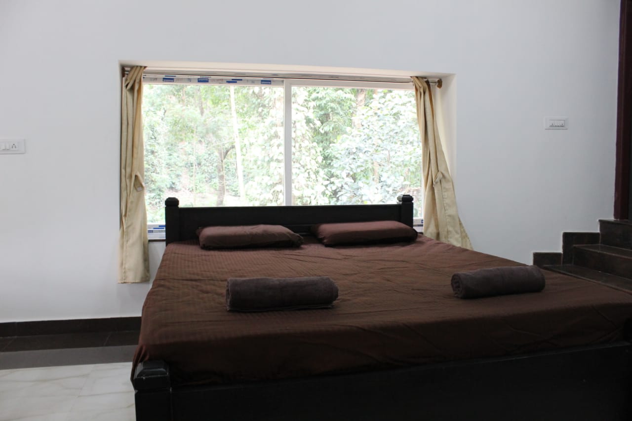 Caffecasa 1 BR Homestay - Tap to explore photos