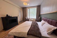 Hobknob - Stay | Cafe | Experience, Lahaul