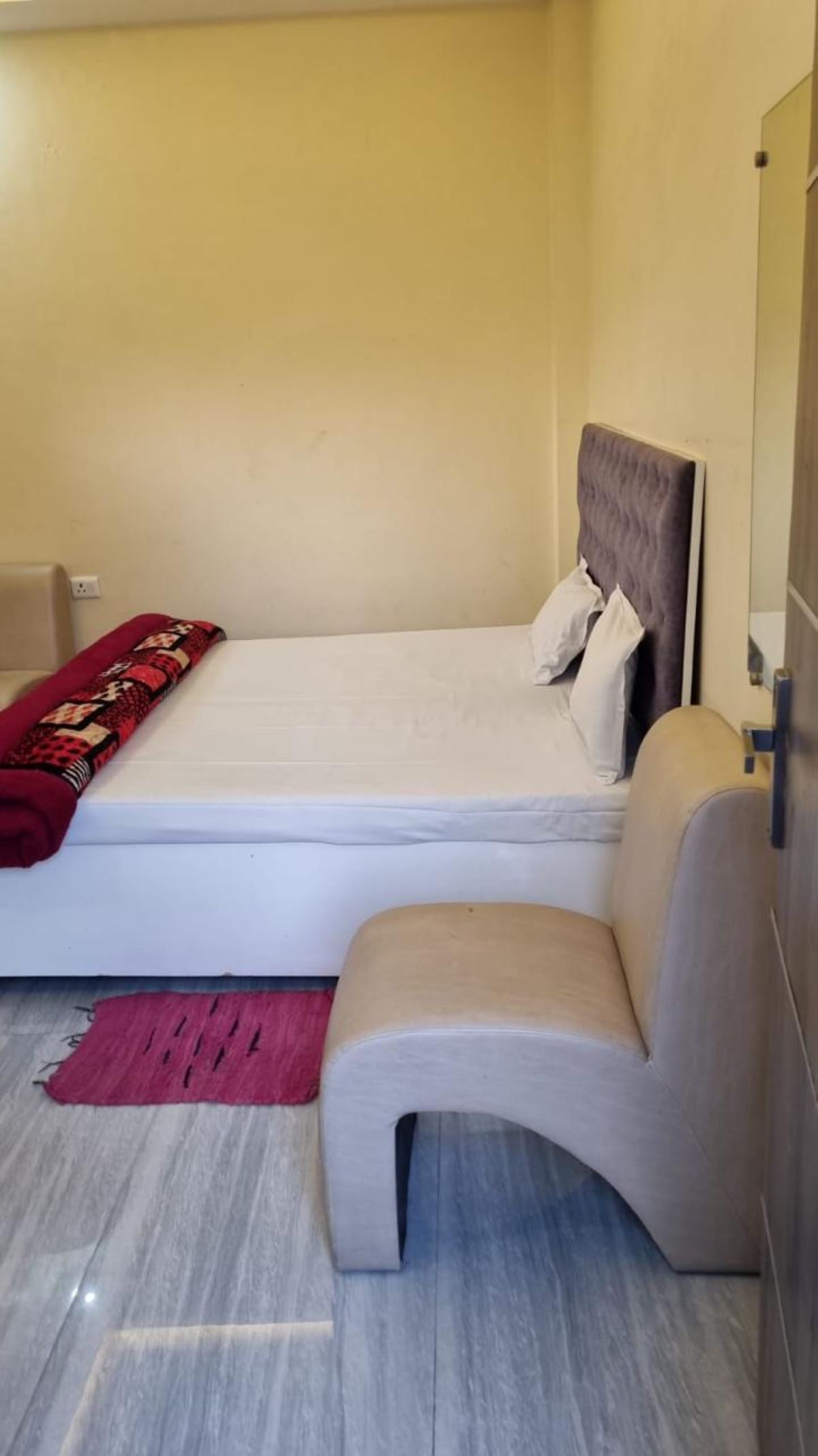 Hotel Ramdham - Tap to explore photos