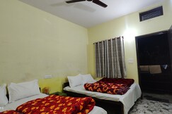 The Kedar Heights, Chopta