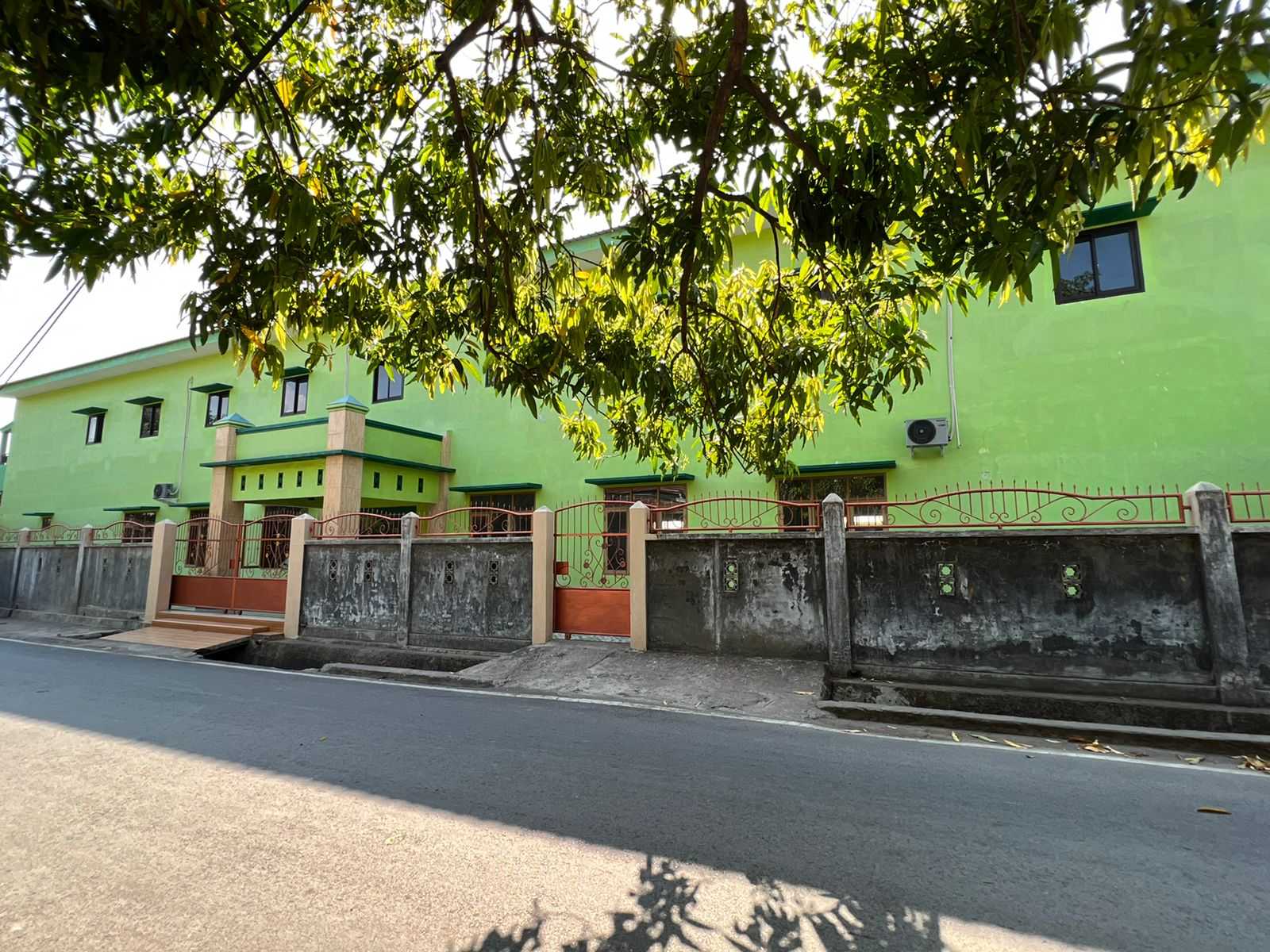 Hotel O Kost Gowa Near Gowa - Tap to explore photos