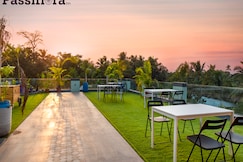 Passiflora inn, Alibaug