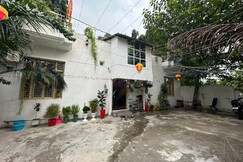 SADHANA KUNJ, Varanasi
