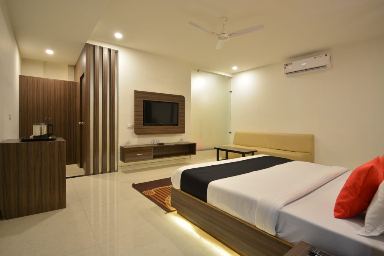 Hotel Bimla's - Tap to explore photos