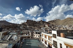 The Grand K2 Hotel, Leh