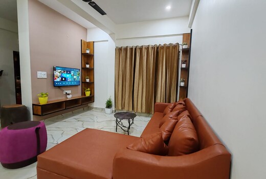 Eve Service apartment
