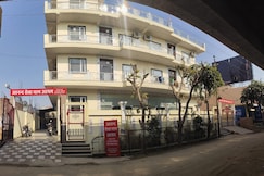 Anand Sewa Dham, Vrindavan