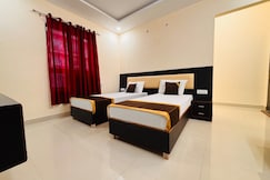 O P Palace, Kushinagar