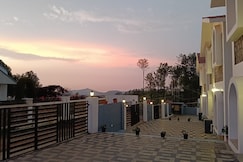 LONGWOOD RESORTS, Kotagiri