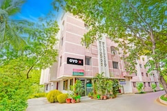 Hotel O Sri Vasavi Nivas, Tirupati