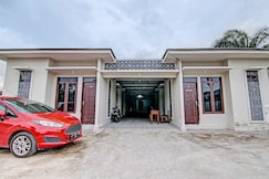 Hotel O Sandira Syariah, Dumai